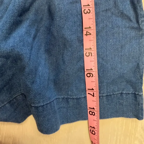 Faherty Women Size XS Presley Embroidered Detail Cotton Chambray Top‎ - Image 6