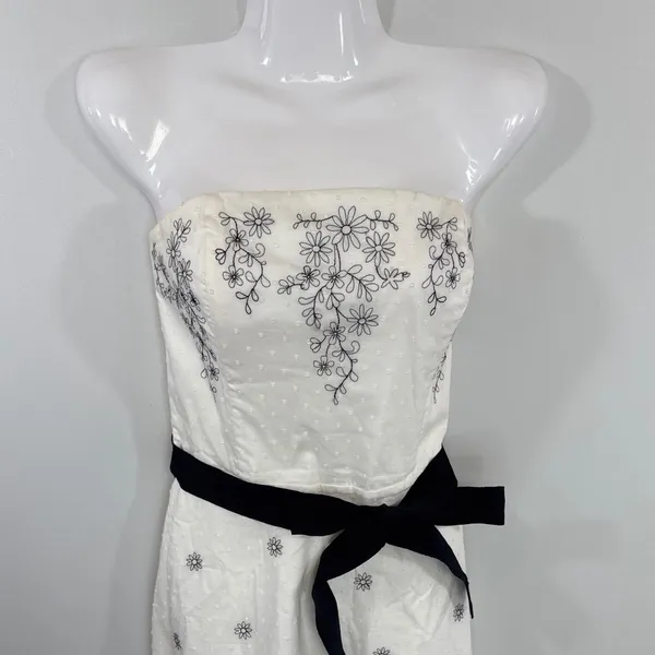 White House Black Market White Floral Embroidered Strapless Dress Women 6 A-Line - Image 3