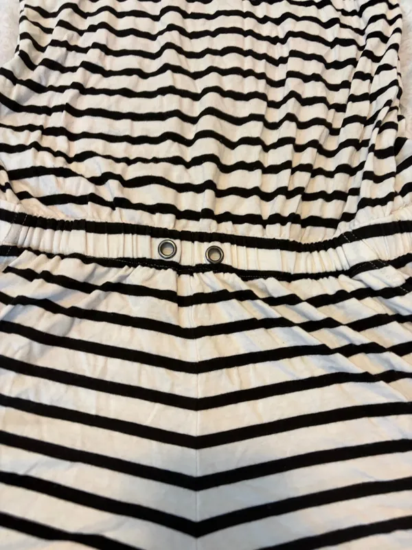 Z supply black and white shorts romper  - Image 4