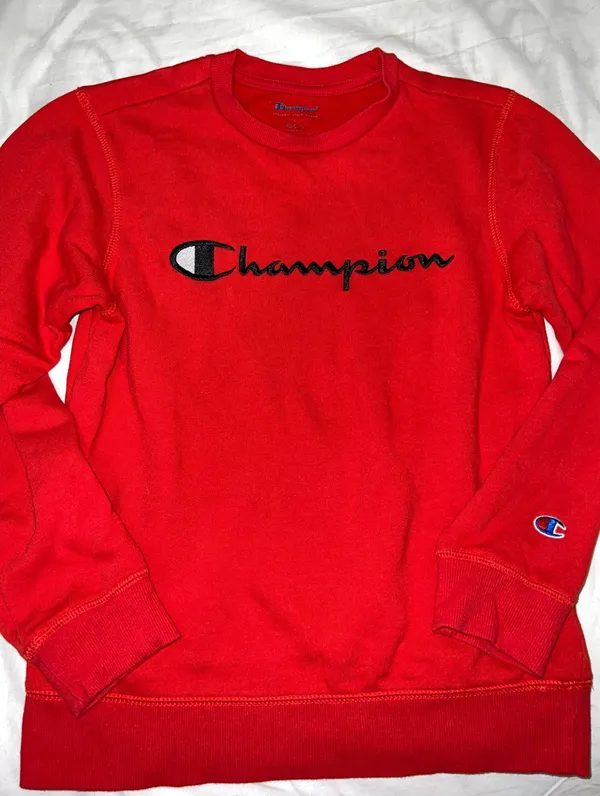 Champion Crewneck - Image 3