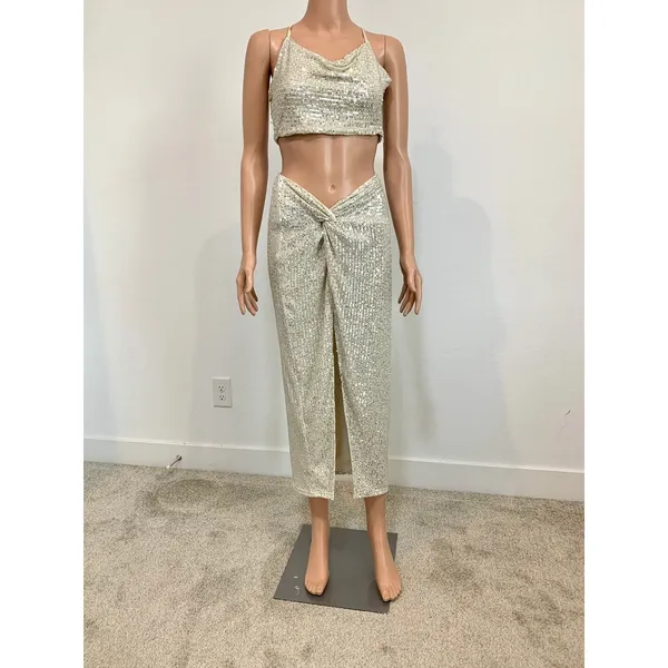 Forever 21 medium crop top sequin outfit knot front skirt set SK2 3392 - Image 10