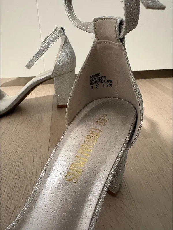 Dream Paris Sparkly Silver Heels - Image 5
