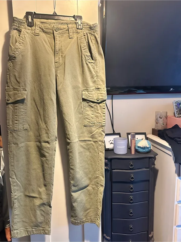 American Eagle Outfitters So Good Stretch Cargo Pants $69 MSRP - Image 3
