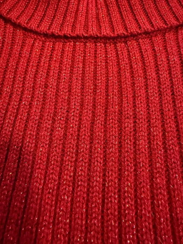 Red Turtleneck Sweater Size M - Image 4