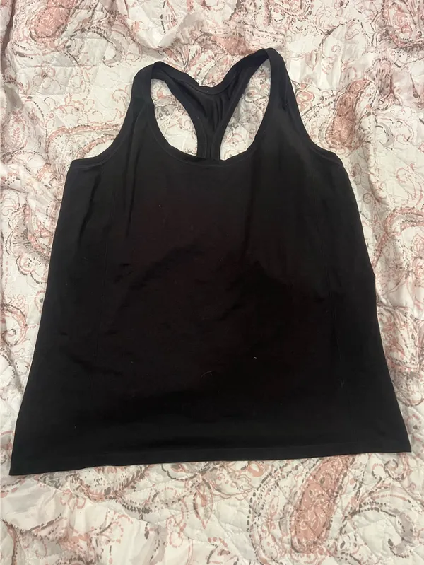 Fabletics Feather Tech Racerback Tank black LG - Image 2