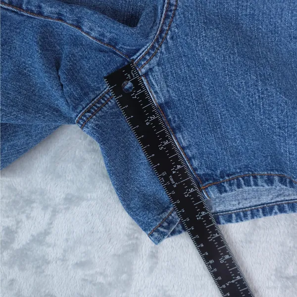 Venezia Jeans Shorts Womens 14 Blue Mid Rise Lace‎ Up Cotton Denim Medium Wash - Image 6
