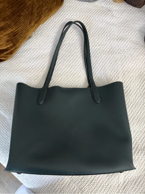 Coach Willow Tote Polished Pebble Leather Turnlock Zip Compartment Feet Green - Image 4