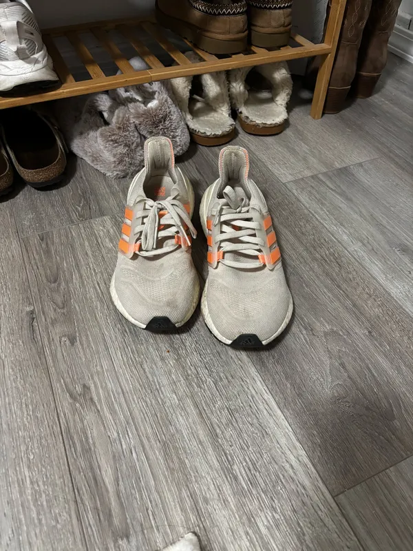 Adidas Ultraboost Women’s Shoes - Image 2