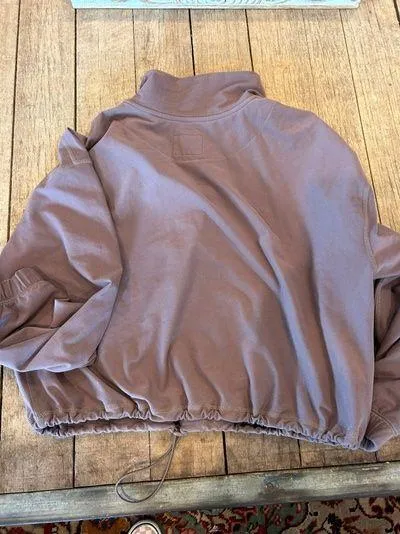 Sweater Crewneck - Image 4