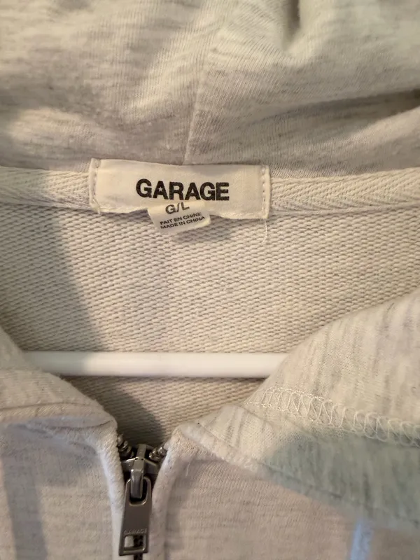Garage Grey Zip Up Hoodie Size Large - Image 2