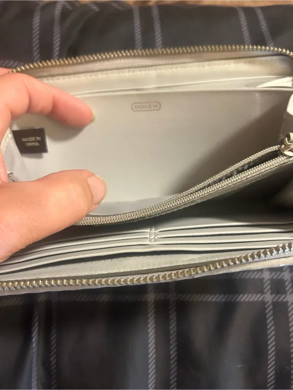 Coach Quilted Zip-Around Wallet with Logo Plaque - Image 8