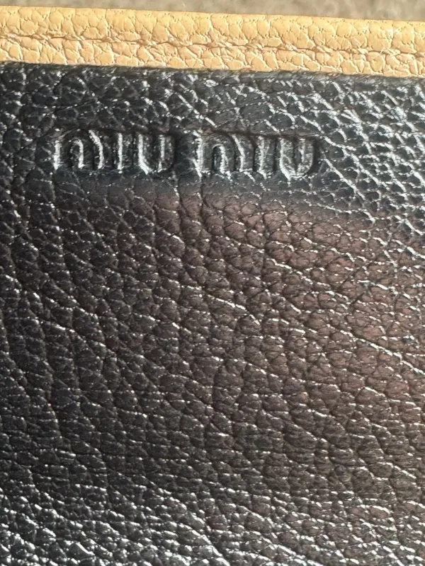 Miu Miu Madras Bicolore Black Beige Leather Continental Long Wallet - Image 9