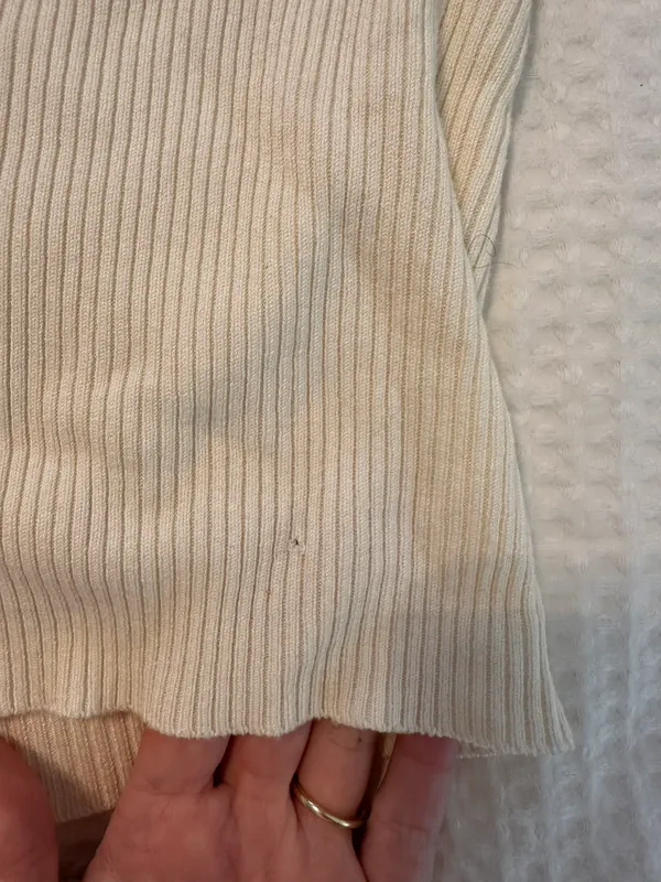 Cream Cropped Cardigan  - Image 6