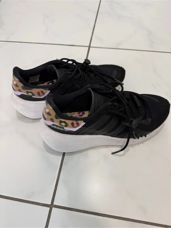 Adidas Choigo Animal Print - Black 7.5 W - Image 4