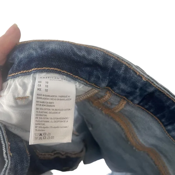 American Eagle‎ Women's Size 10 Medium Washed Blue Denim Mom Short - Image 6