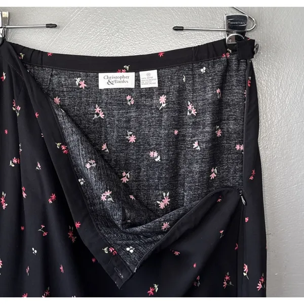 Vintage Ditzy Floral Skirt Size 14 Black Dark Romantic Church Modest Grunge Cute - Image 4