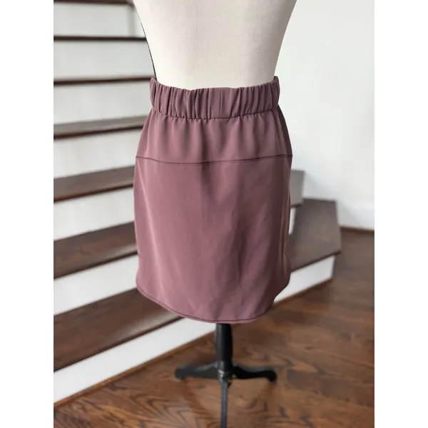 Lululemon On the Fly Dusty Purple Pull On Athletic Mini Skirt - Image 5