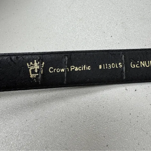 Crown Pacific Vintage Black Leather Gold Tone Buckle Belt Womens M - Image 5