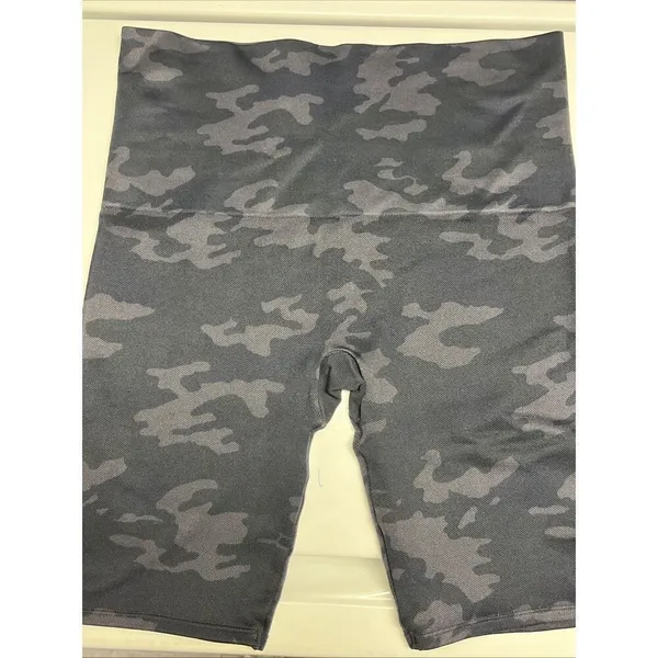 SPANX Women’s Black Camo High Rise Textured Pull-on Nylon Biker Shorts- Large - Image 11