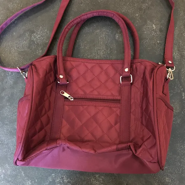 Quilted Burgundy Women’s Carryall Shoulder Bag - Image 6