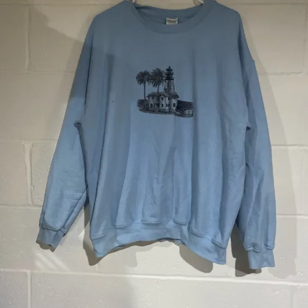 Gildan blue crewneck large - Image 2