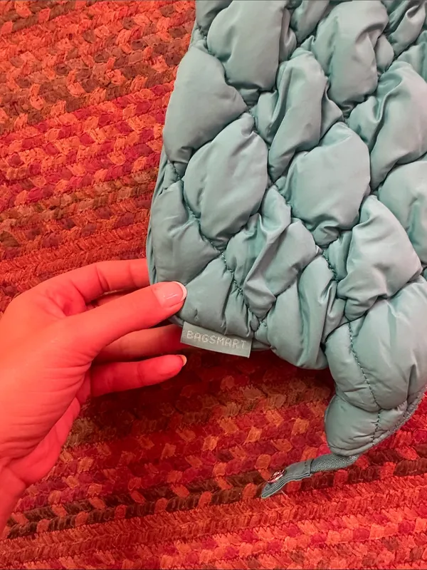 NWT BAGSMART Quilted Teal Cosmetic Toiletry full zip pouch - Image 2
