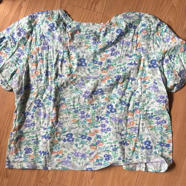 Floral Print Women's Top - Image 3