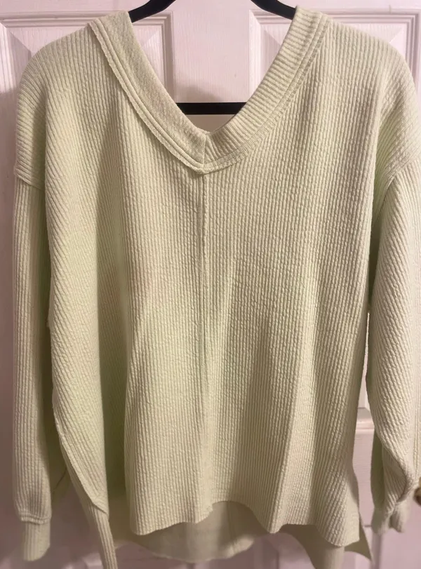 Aerie Green Oversized Sweater - Image 5