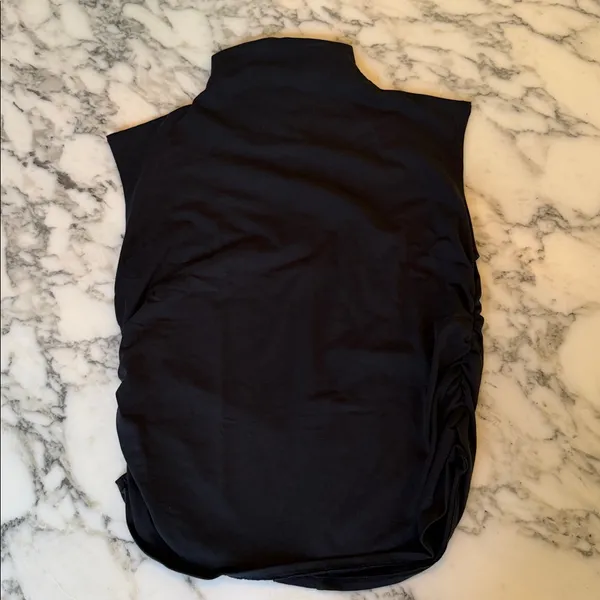 NWT Quince Mock Neck Sleeveless Black Tank Top Side Ruching Sz Medium - Image 4