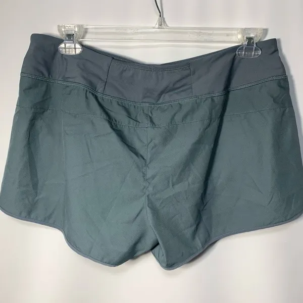 Patagonia women’s strider short 3 1/2” size XL ￼ - Image 7