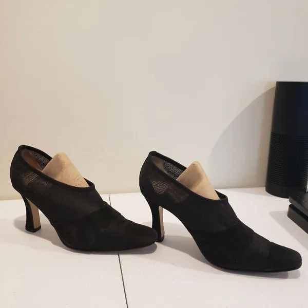 VTG Bisou Bisou Black Pumps Size 6 - Image 3