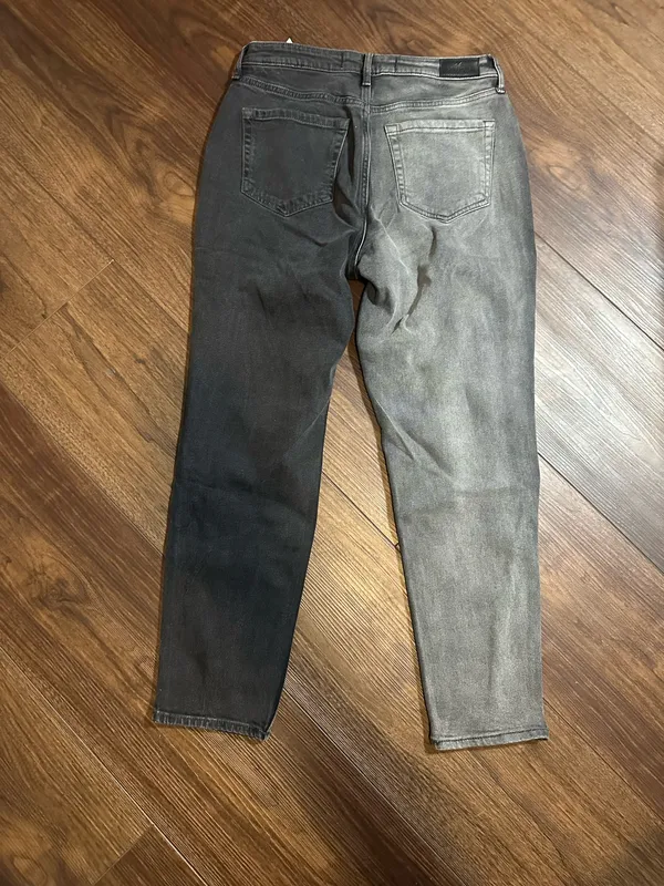 Hollister Jeans - Image 2