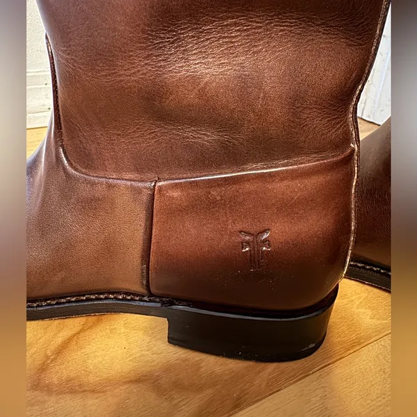 Frye Demy Cuff women's brown leather riding boots made in Spain. - Image 4