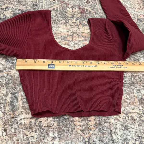 Aritzia Babaton Sculpt Knit Scoopneck Longsleeve‎ – Burgundy Maroon – Size M - Image 7