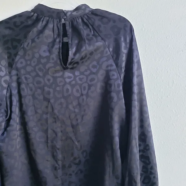 VICI Leopard Long Sleeve Keyhole Blouse - Image 8