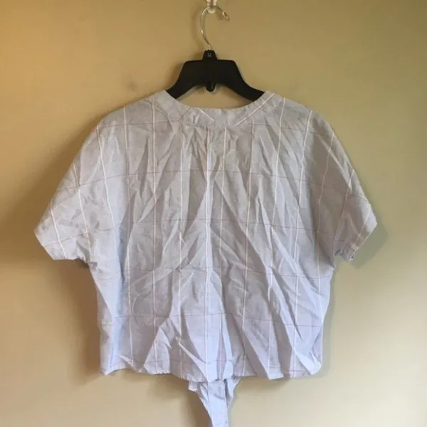 Hem & Thread small‎ blue crop top - Image 2