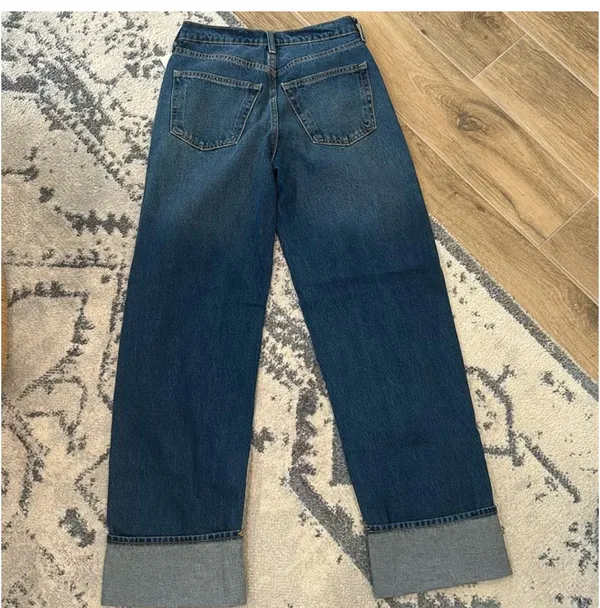 Universal Threads Mid Rise Cuffed Baggy Jean - NWT - Image 5