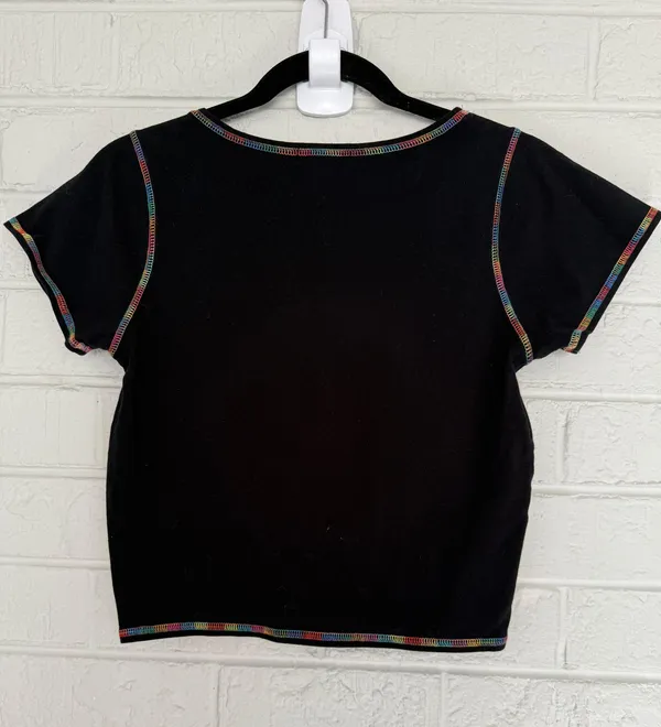 Hot Topic Women’s Crop Top Size L ✨ - Image 4