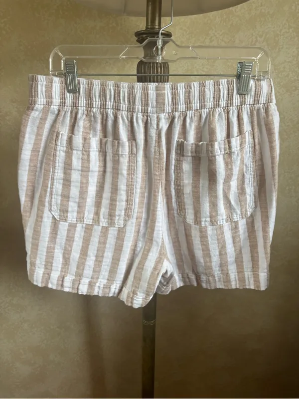 Old Navy Tan & White Striped Linen Blend Elastic Waist Shorts - Size: small - Image 3