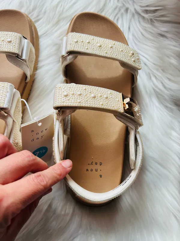 A New Day Pearl Dad Sandals - Image 4