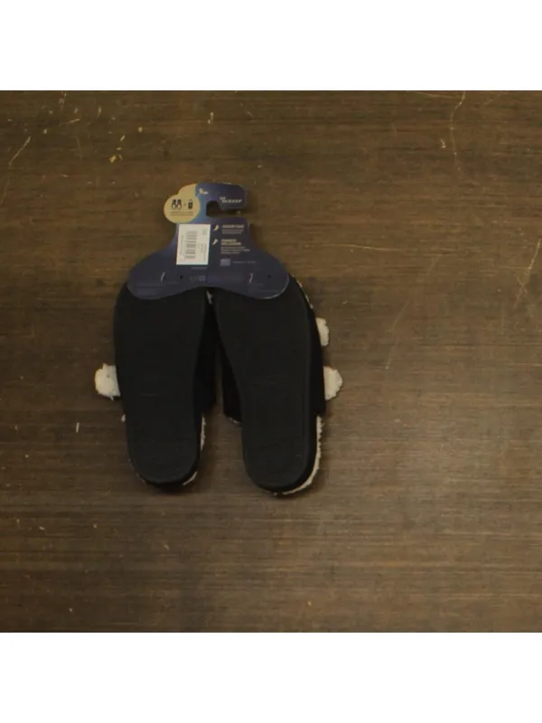 NWT Isotoner Womens Microsuede Double Buckle Slide Slippers 8532 Black S (6.5-7) - Image 3