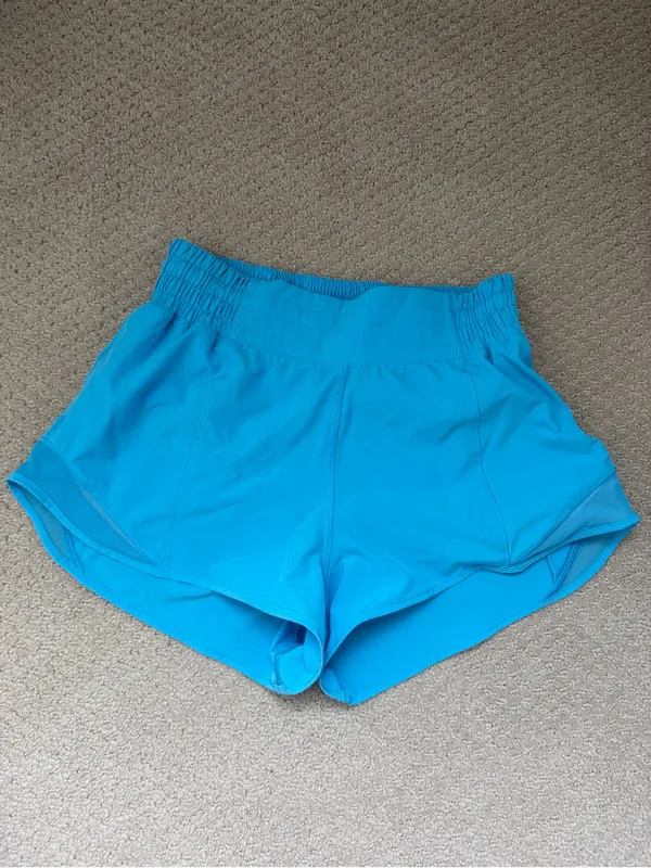 Lululemon Hotty Hot High-Rise Lined Short 2.5" in Ocean Wave Blue - Image 3