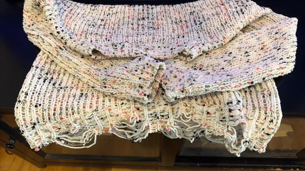 Rue 21 Sweater Knit - Image 3