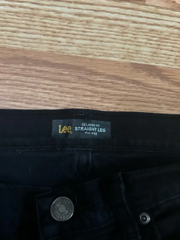Lee Jeans - Image 4
