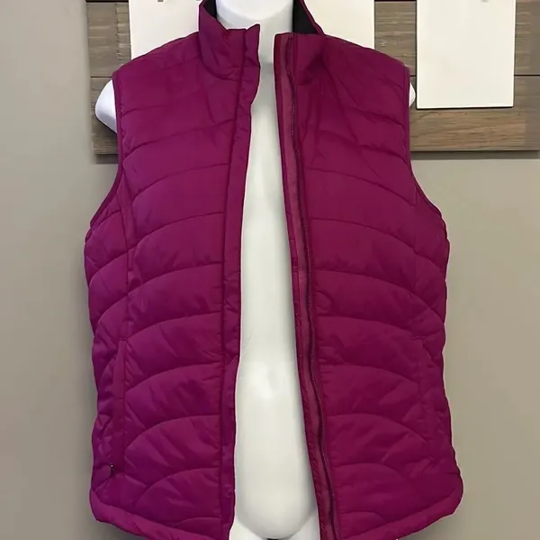 Land’s End Women’s Fuchsia Black Sleeveless Full Zip Puffer Nylon Vest-Small 6-8 - Image 3