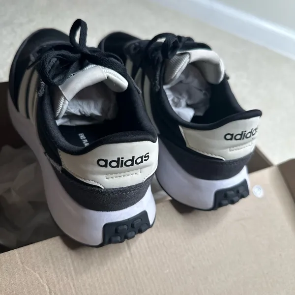 Adidas Run 70s Black and White Sneakers with Classic Stripes - Image 5