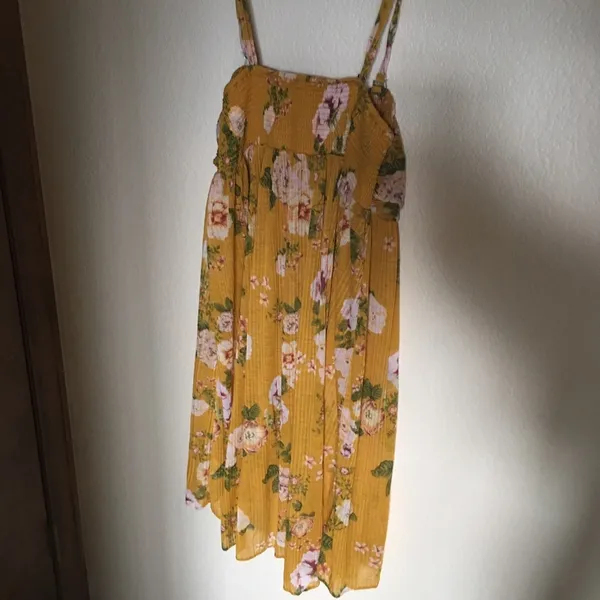 Free People Yellow floral Flowy sundress - Image 2