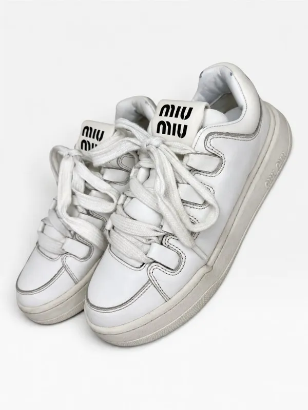 Miu Miu White Leather Logo Low Top Sneakers Made in Italy SIZE 35.5 - Image 2