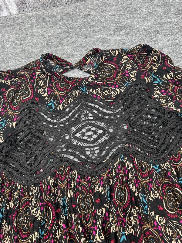 Free People Boho Lace-Panel Floral Tunic Top in Black, Burgundy, Teal - Image 5