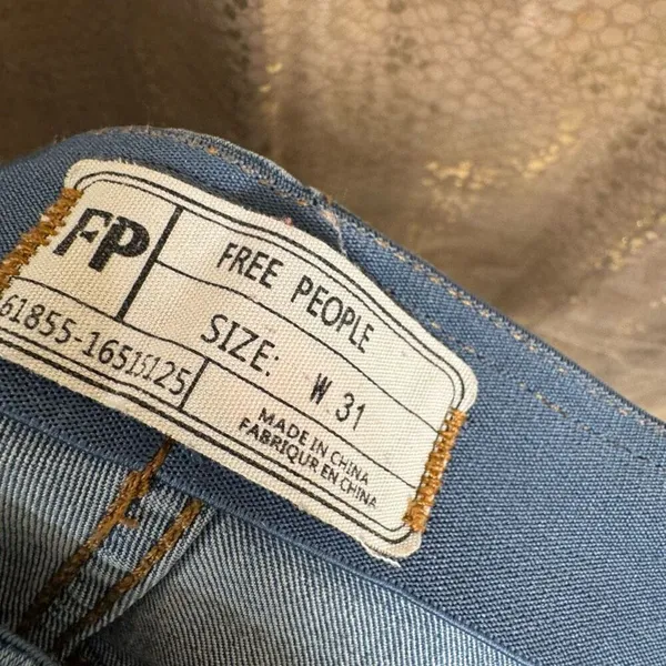 Free People We The Free Penny Pull-On Flare Jeans Light Wash Size 31 - Image 3
